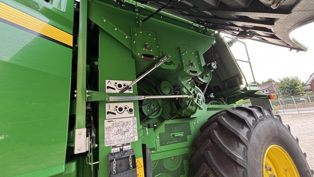 Leasing John Deere T660 John Deere T660: afbeelding 19 Leasing John Deere T660 John Deere T660: afbeelding 19