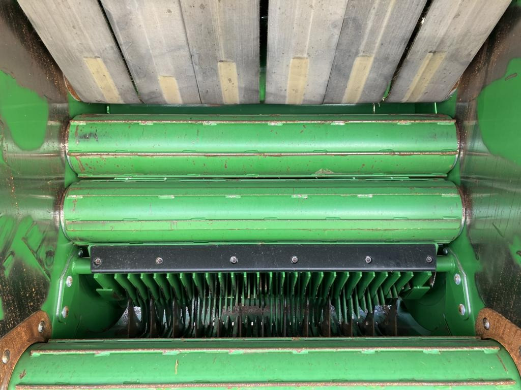 John Deere V461M - PAKET FÜR RUNDBALLENPR - Wikkelaar: afbeelding 4 John Deere V461M - PAKET FÜR RUNDBALLENPR - Wikkelaar: afbeelding 4