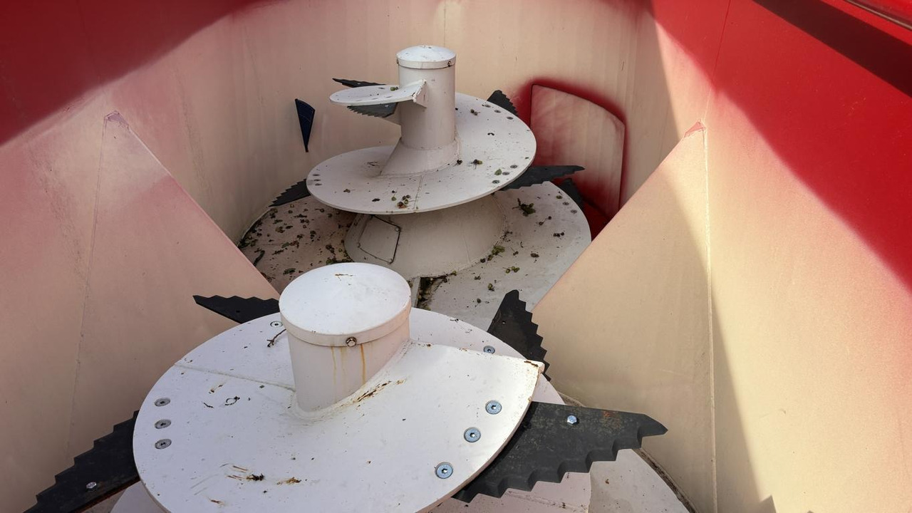 Mayer TRAILEDLINE CLASSIC DUO 16 - Voermengwagen: afbeelding 5 Mayer TRAILEDLINE CLASSIC DUO 16 - Voermengwagen: afbeelding 5