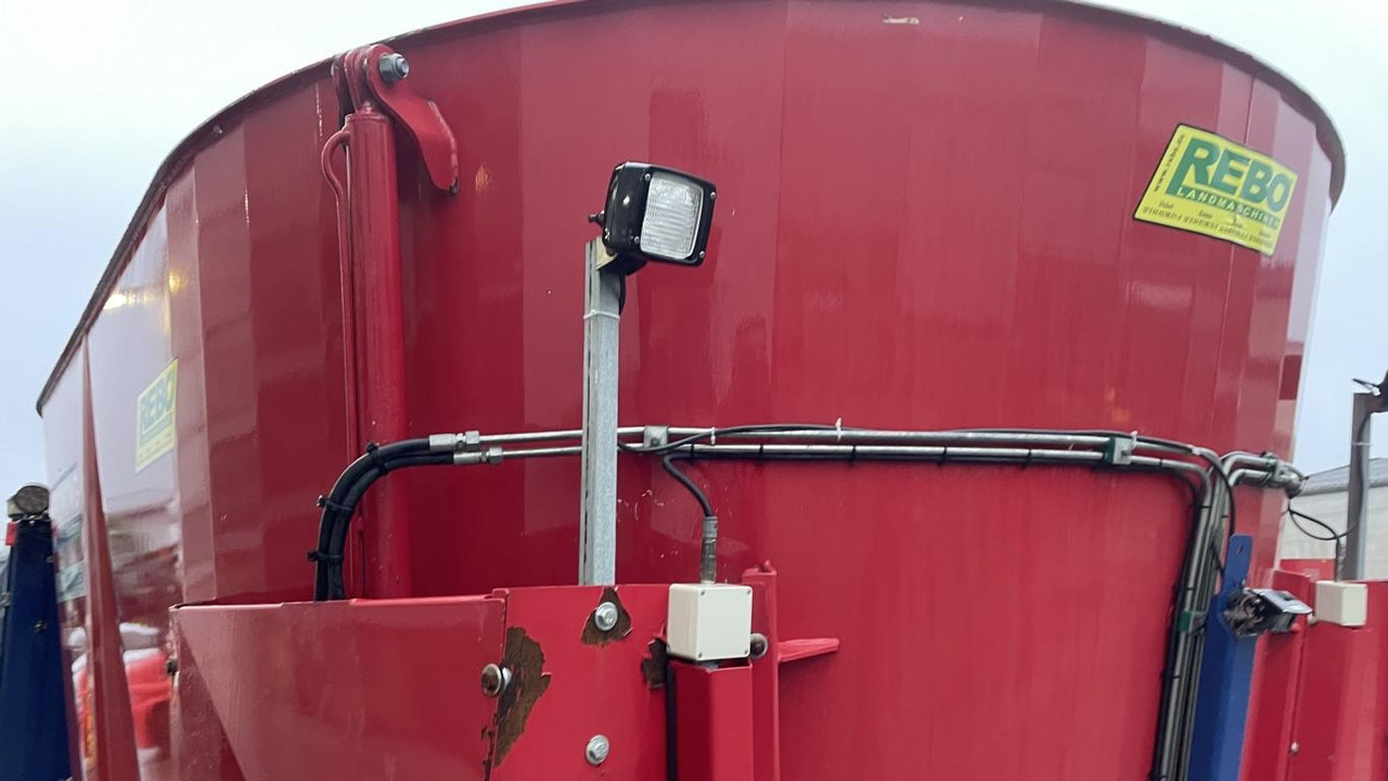 Mayer VM-16 SELBSTFAHRER - Voermengwagen: afbeelding 2 Mayer VM-16 SELBSTFAHRER - Voermengwagen: afbeelding 2