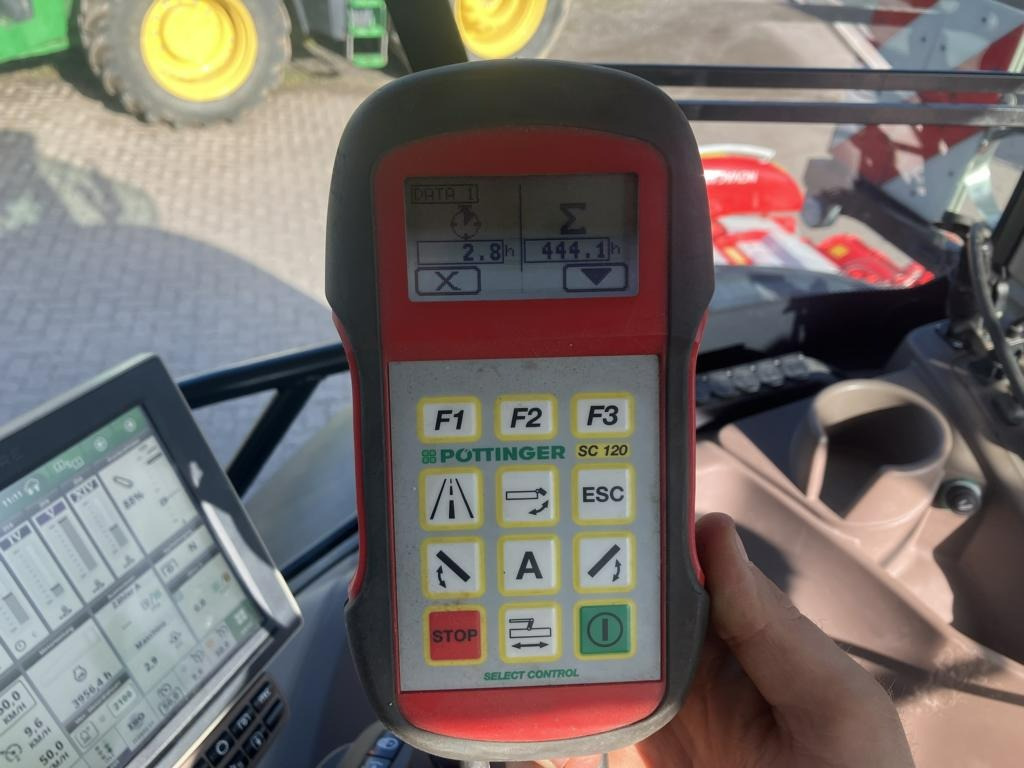 Pöttinger NOVACAT A10 CF - Maaimachine: afbeelding 3 Pöttinger NOVACAT A10 CF - Maaimachine: afbeelding 3