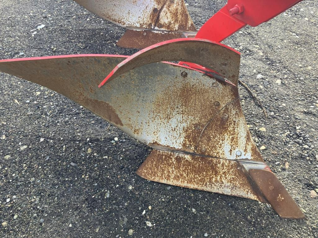 Pöttinger SERVO 45 M 5-SCHAR NOVA - Ploeg: afbeelding 3 Pöttinger SERVO 45 M 5-SCHAR NOVA - Ploeg: afbeelding 3