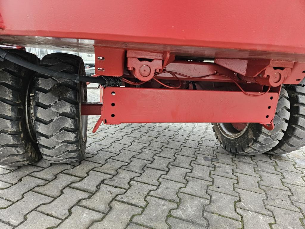 Strautmann VERTI-MIX 1251 - Voermengwagen: afbeelding 5 Strautmann VERTI-MIX 1251 - Voermengwagen: afbeelding 5