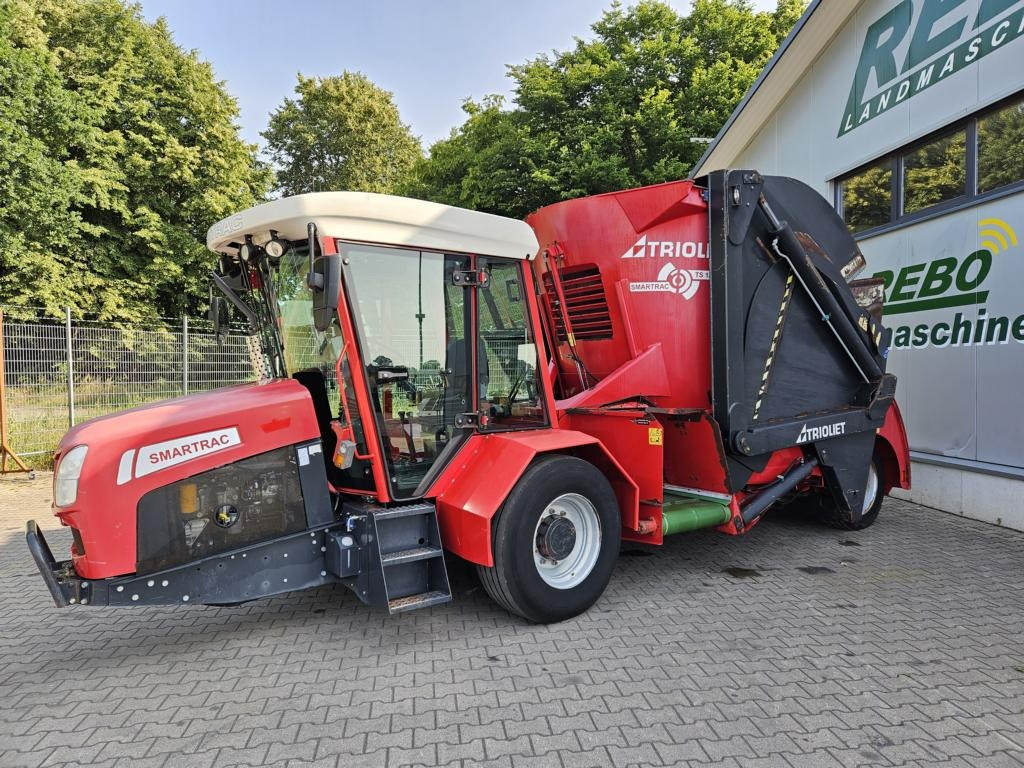 Trioliet SMART TRAC TS1-1200 - Voermengwagen: afbeelding 1 Trioliet SMART TRAC TS1-1200 - Voermengwagen: afbeelding 1