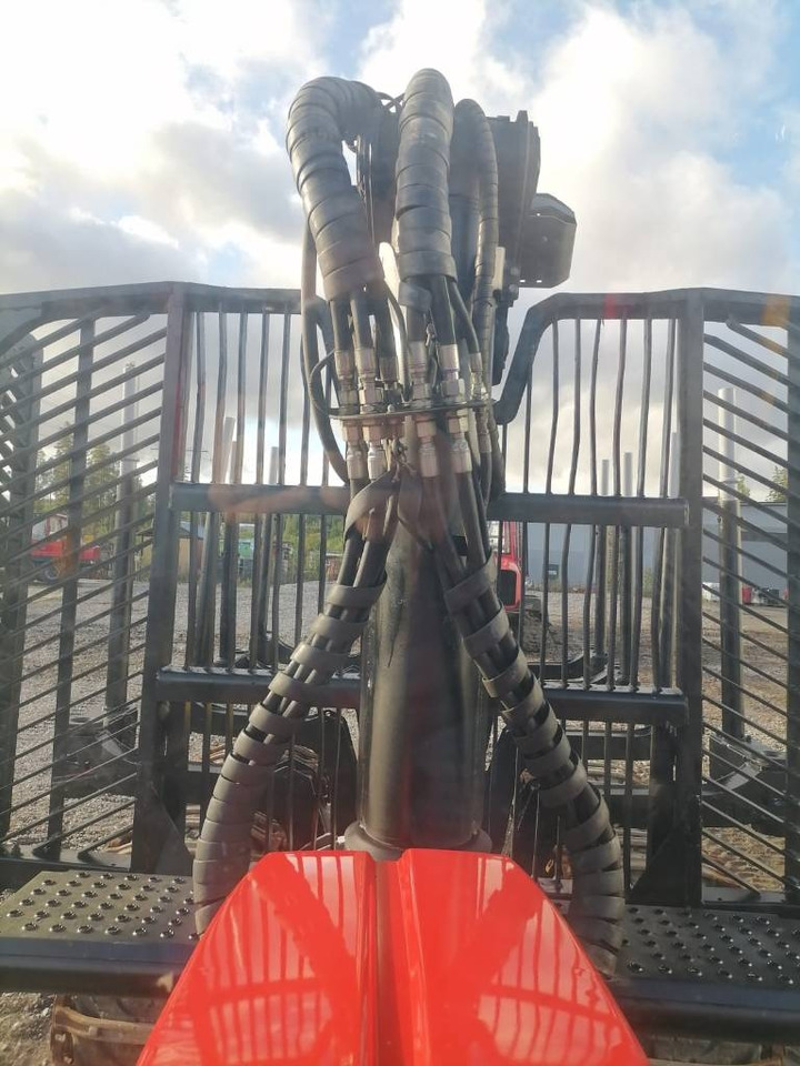 Komatsu 875 - Forwarder: afbeelding 3 Komatsu 875 - Forwarder: afbeelding 3