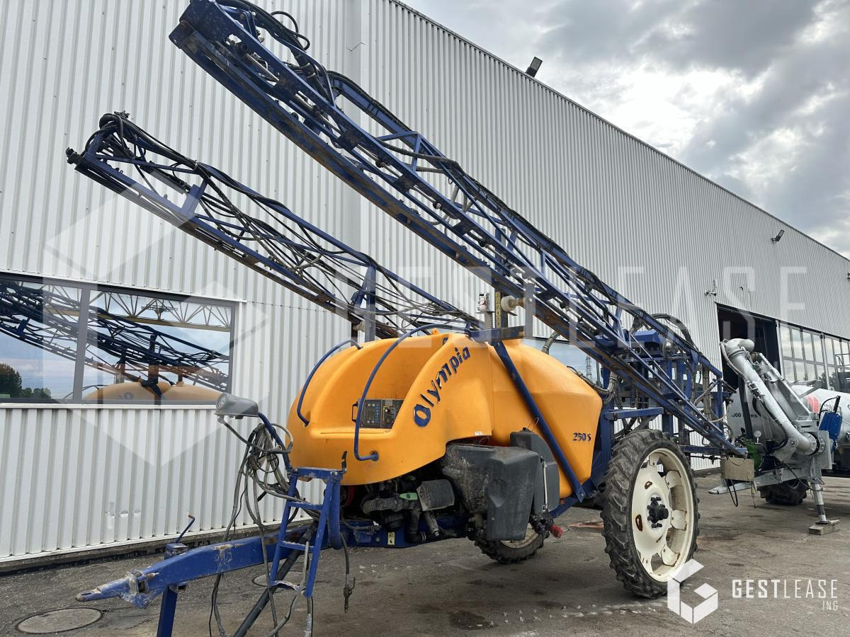 Caruelle Olympia 250S - Getrokken veldspuit: afbeelding 1 Caruelle Olympia 250S - Getrokken veldspuit: afbeelding 1