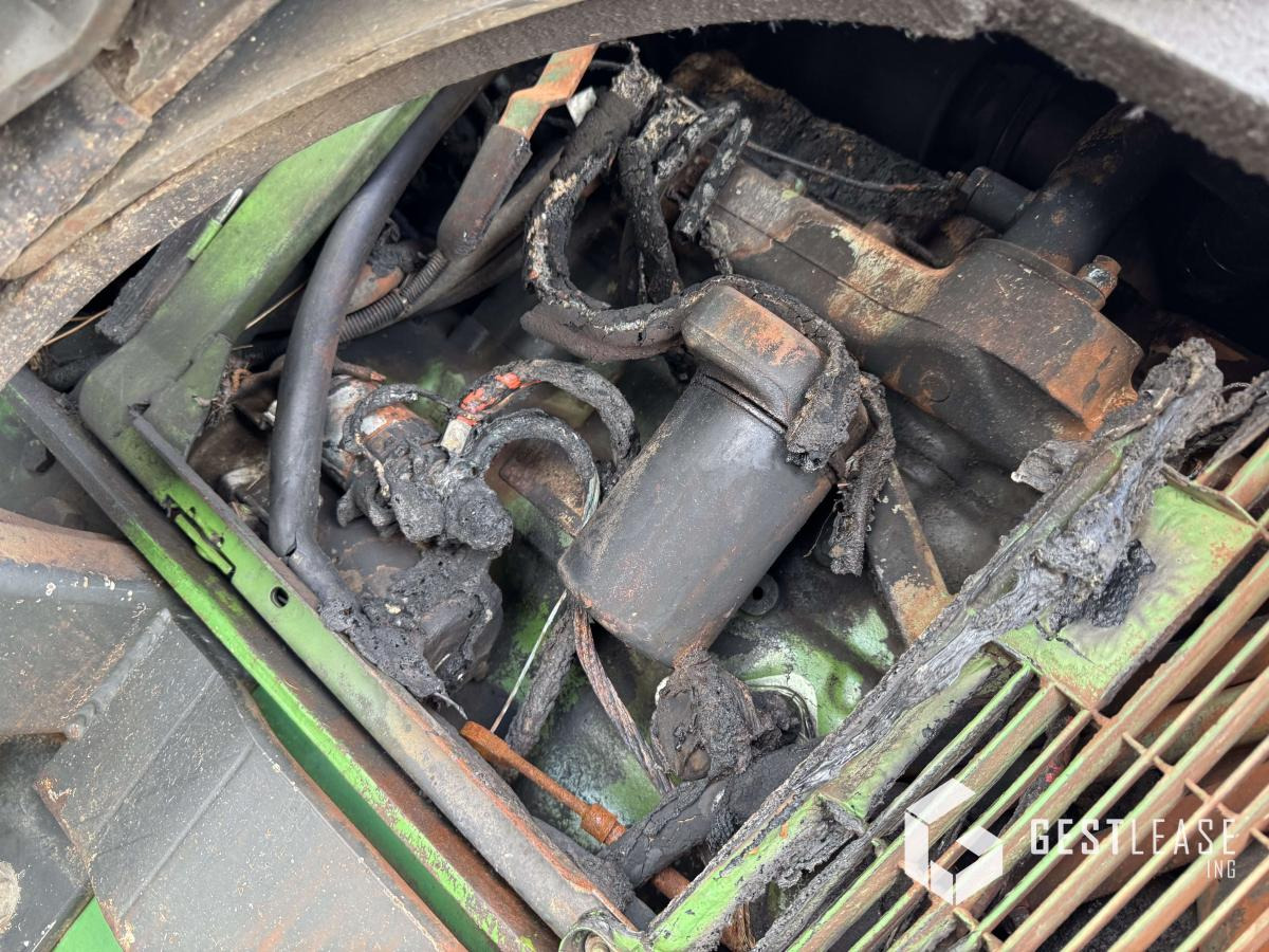 John Deere 6400 4RM - Tractor: afbeelding 5 John Deere 6400 4RM - Tractor: afbeelding 5