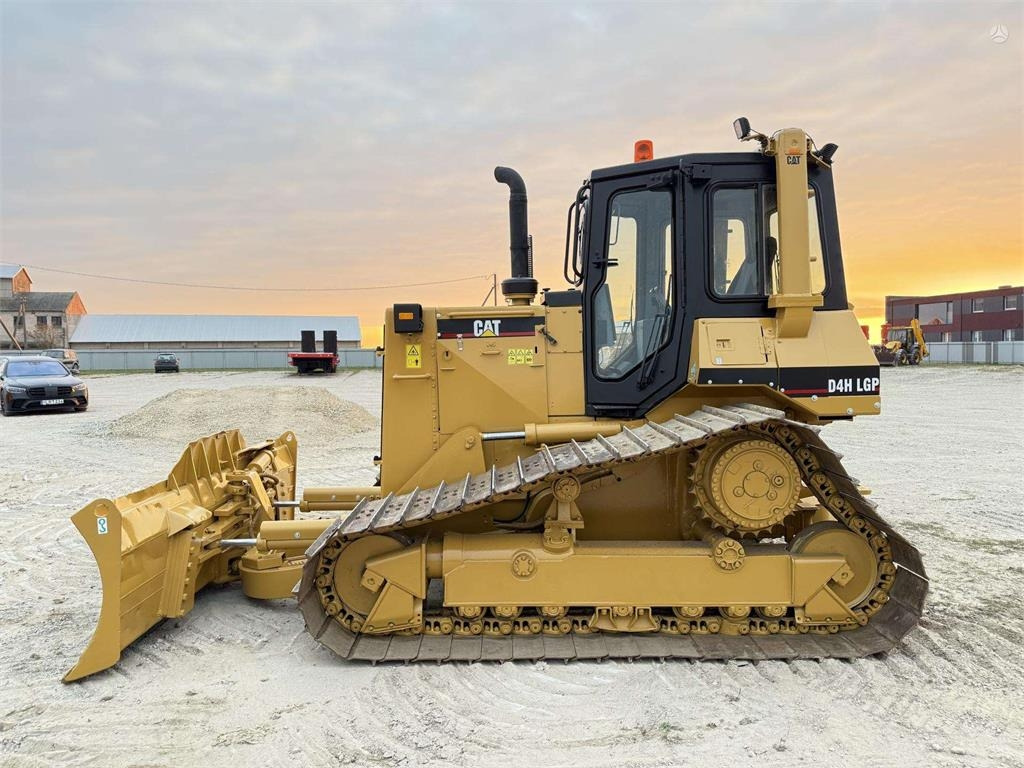 CAT D4H LGP USA MADE - Bulldozer: afbeelding 2 CAT D4H LGP USA MADE - Bulldozer: afbeelding 2