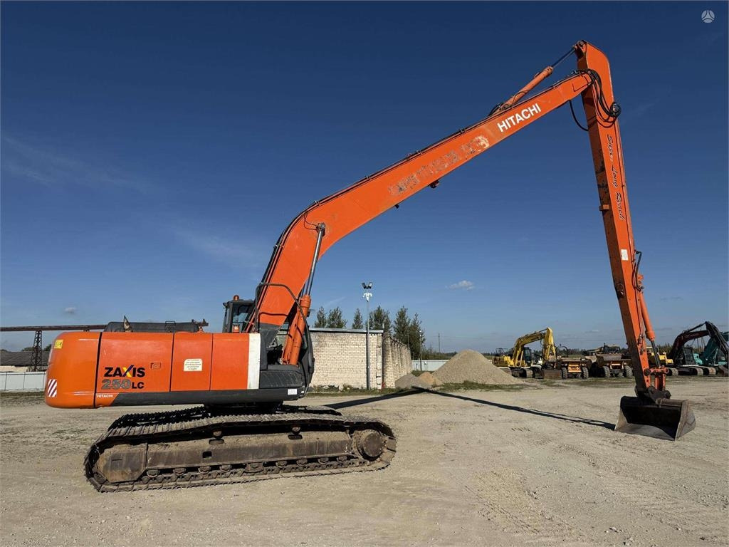 Hitachi ZX 250 LC-3 , 21 M , 800 mm - Rupsgraafmachine: afbeelding 5 Hitachi ZX 250 LC-3 , 21 M , 800 mm - Rupsgraafmachine: afbeelding 5