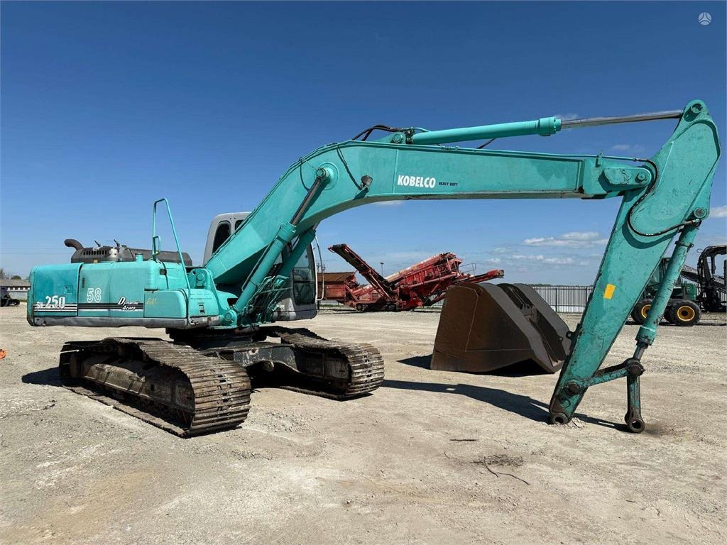 Kobelco SK 250 NLC-6 FOR SPARE PARTS - Rupsgraafmachine: afbeelding 2 Kobelco SK 250 NLC-6 FOR SPARE PARTS - Rupsgraafmachine: afbeelding 2