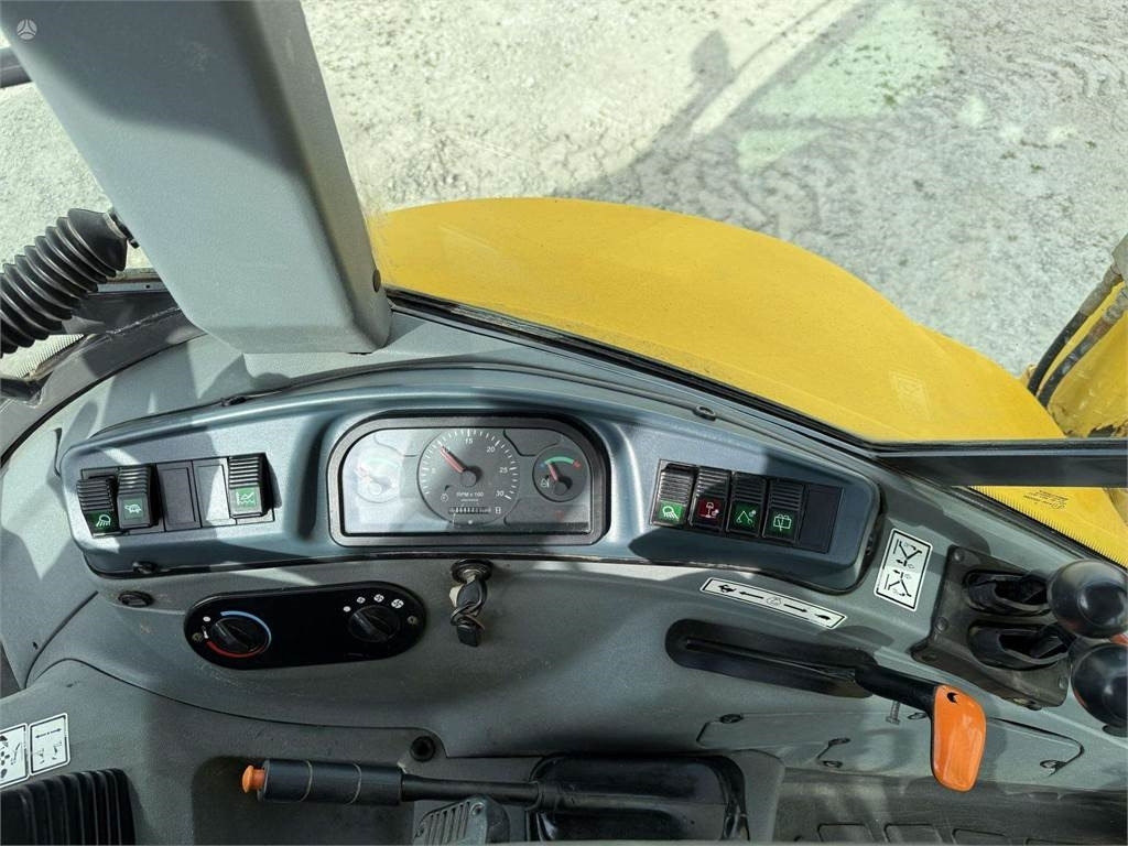 Graaflaadmachine New Holland LB 110 B-4PT: afbeelding 18