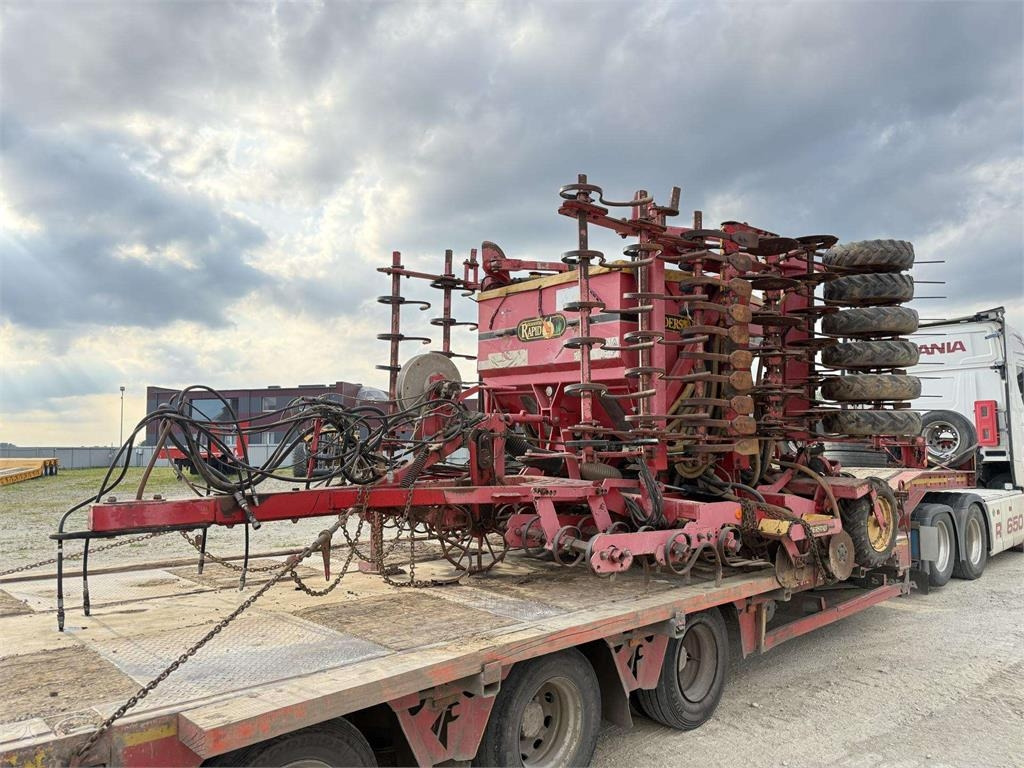 Vaderstad Rapid 600 F - Zaaimachine: afbeelding 1 Vaderstad Rapid 600 F - Zaaimachine: afbeelding 1