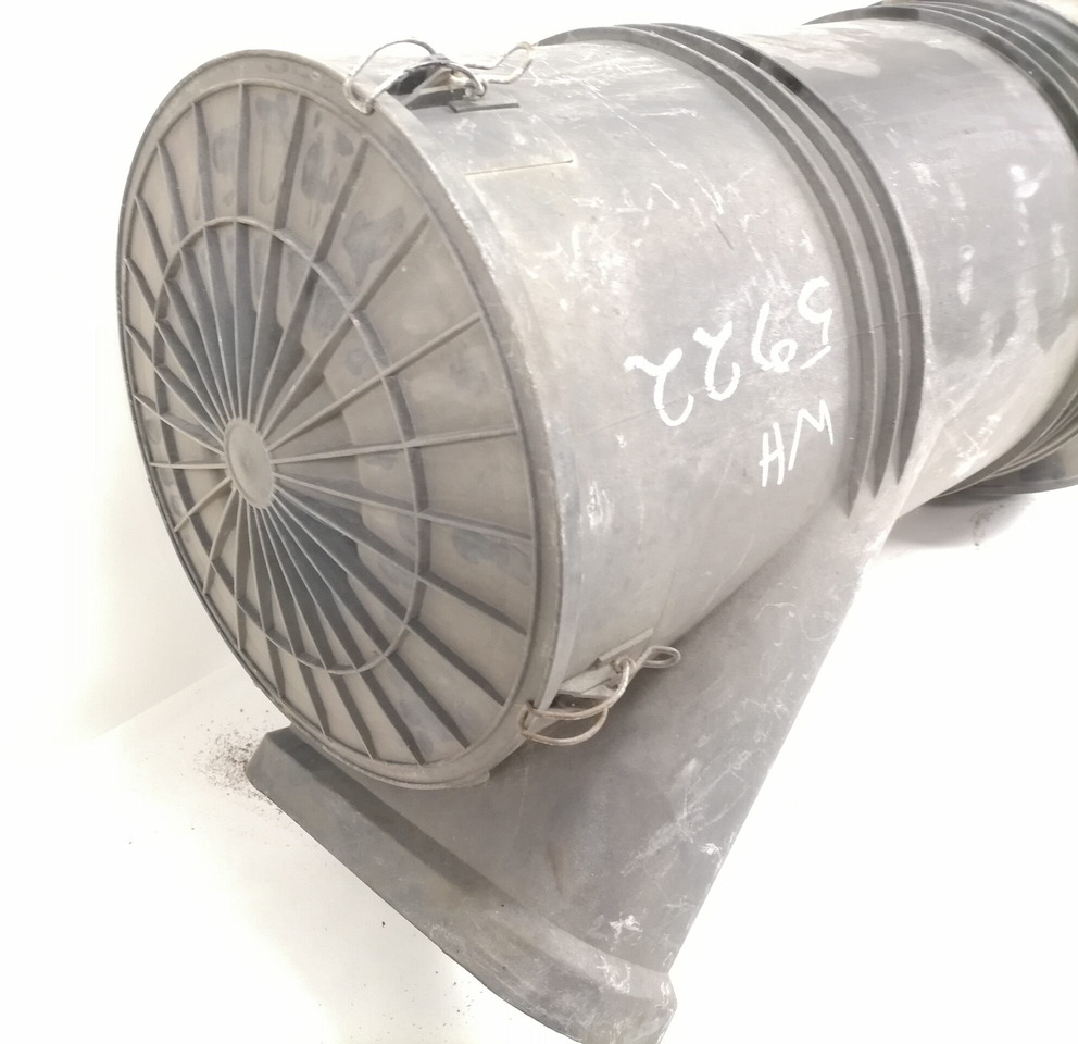 MAN Air filter housing 81084006032 - Luchtinlaatsysteem voor Vrachtwagen: afbeelding 4 MAN Air filter housing 81084006032 - Luchtinlaatsysteem voor Vrachtwagen: afbeelding 4