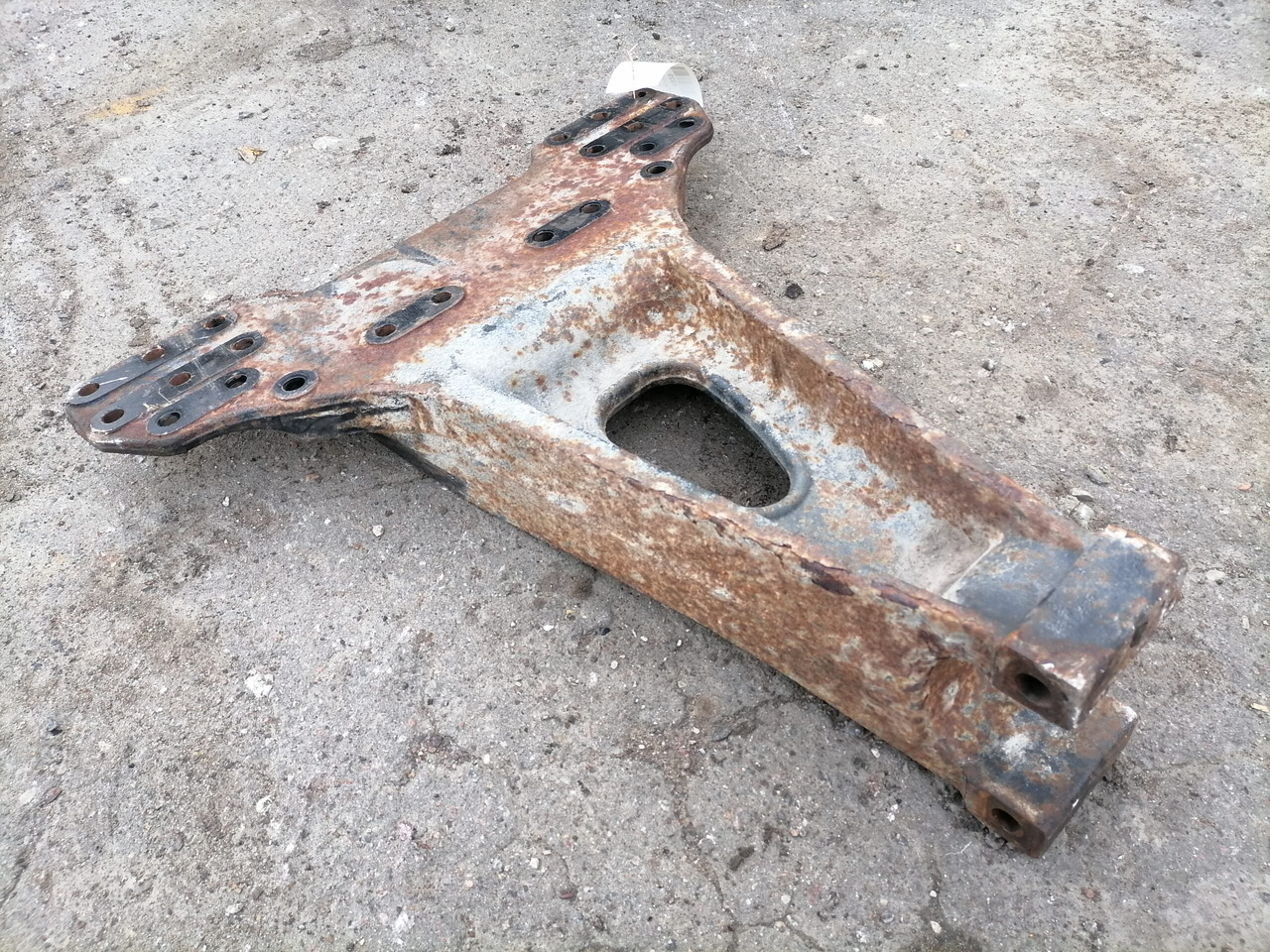 MAN Bracket 81432153025 - Ophanging voor Vrachtwagen: afbeelding 3 MAN Bracket 81432153025 - Ophanging voor Vrachtwagen: afbeelding 3