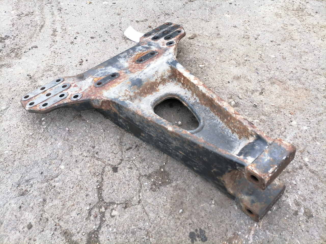 MAN Bracket 81432153025 - Ophanging voor Vrachtwagen: afbeelding 3 MAN Bracket 81432153025 - Ophanging voor Vrachtwagen: afbeelding 3