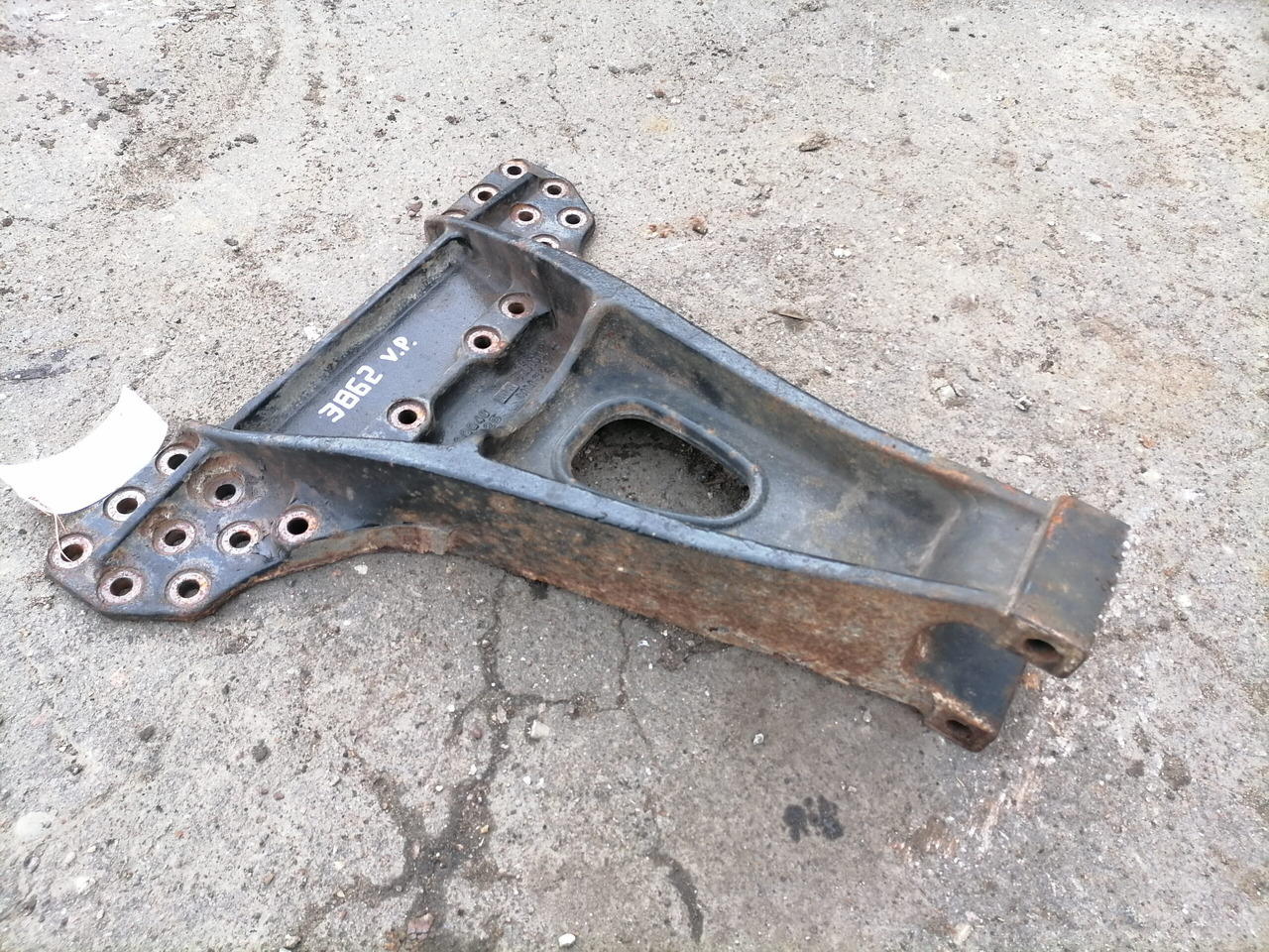 MAN Bracket 81432153025 - Ophanging voor Vrachtwagen: afbeelding 4 MAN Bracket 81432153025 - Ophanging voor Vrachtwagen: afbeelding 4