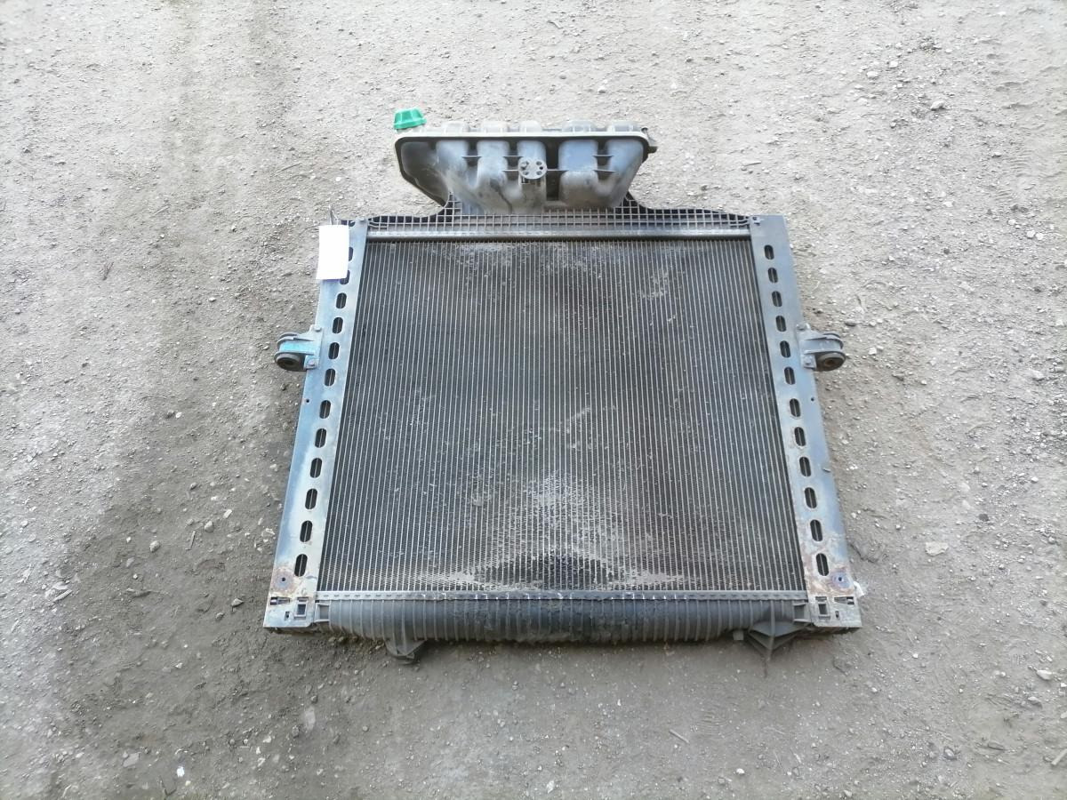 MAN Cooling radiator 81061016472 - Radiateur voor Vrachtwagen: afbeelding 2 MAN Cooling radiator 81061016472 - Radiateur voor Vrachtwagen: afbeelding 2