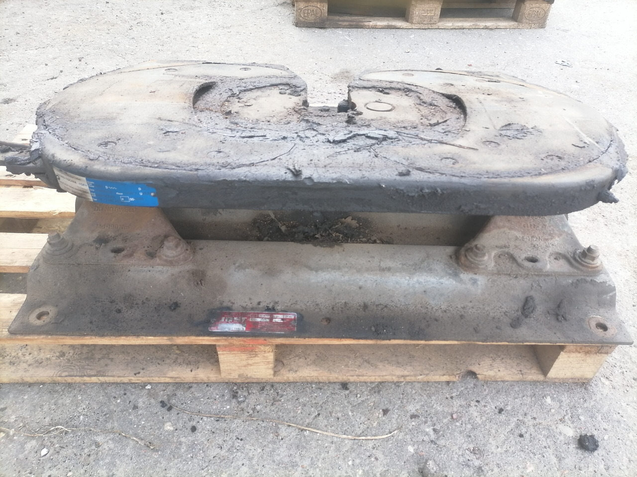 MAN Fifht wheel 662131013 - Koppelschotel voor Vrachtwagen: afbeelding 5 MAN Fifht wheel 662131013 - Koppelschotel voor Vrachtwagen: afbeelding 5