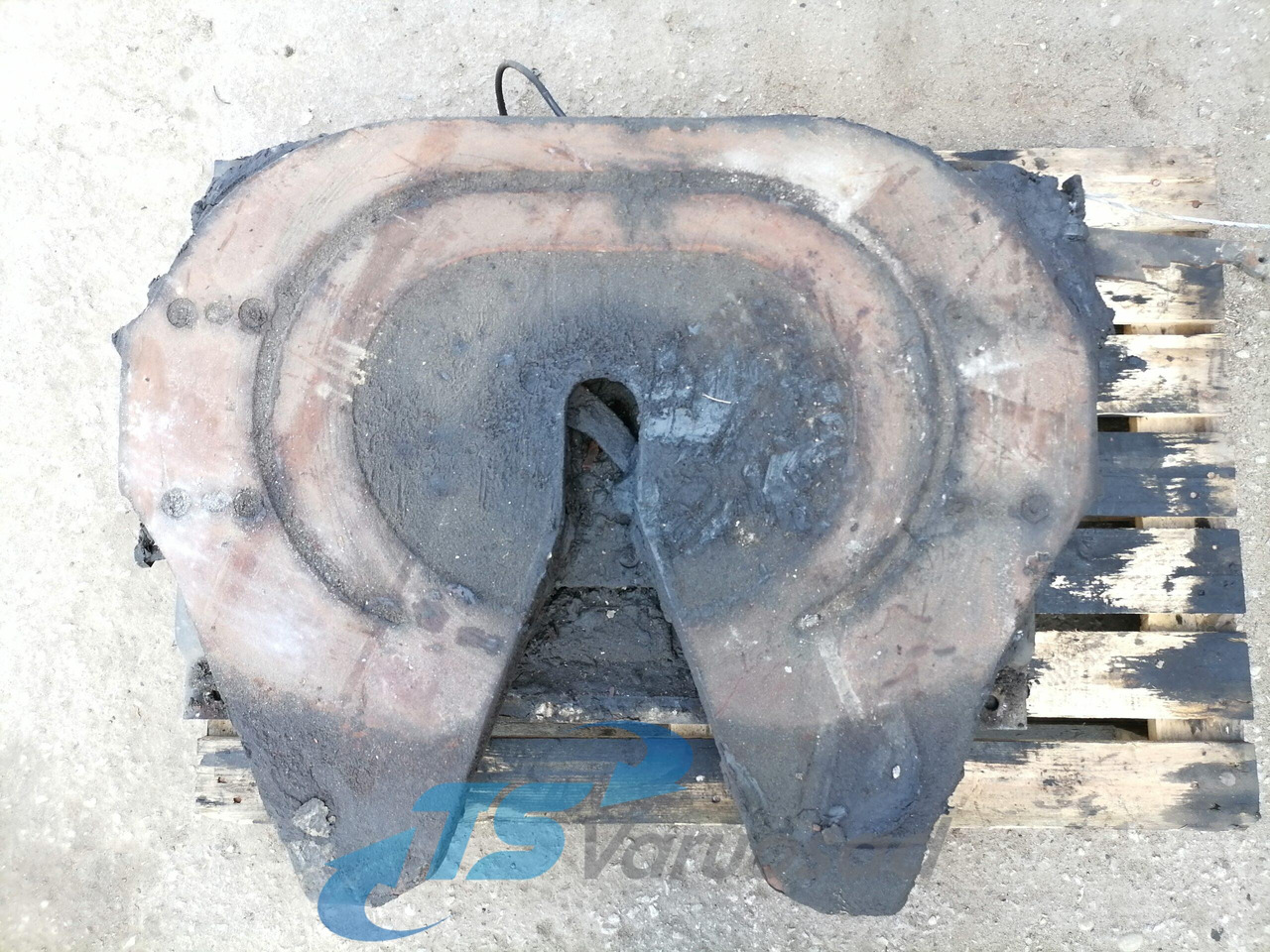 MAN Fifht wheel 81427106222 - Koppelschotel voor Vrachtwagen: afbeelding 2 MAN Fifht wheel 81427106222 - Koppelschotel voor Vrachtwagen: afbeelding 2