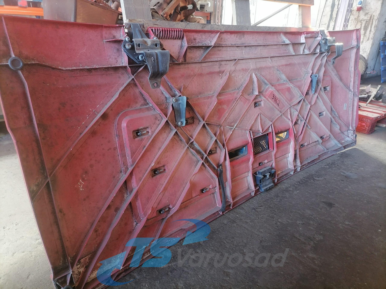 MAN Grille panel 81611100053 - Rooster voor Vrachtwagen: afbeelding 3 MAN Grille panel 81611100053 - Rooster voor Vrachtwagen: afbeelding 3
