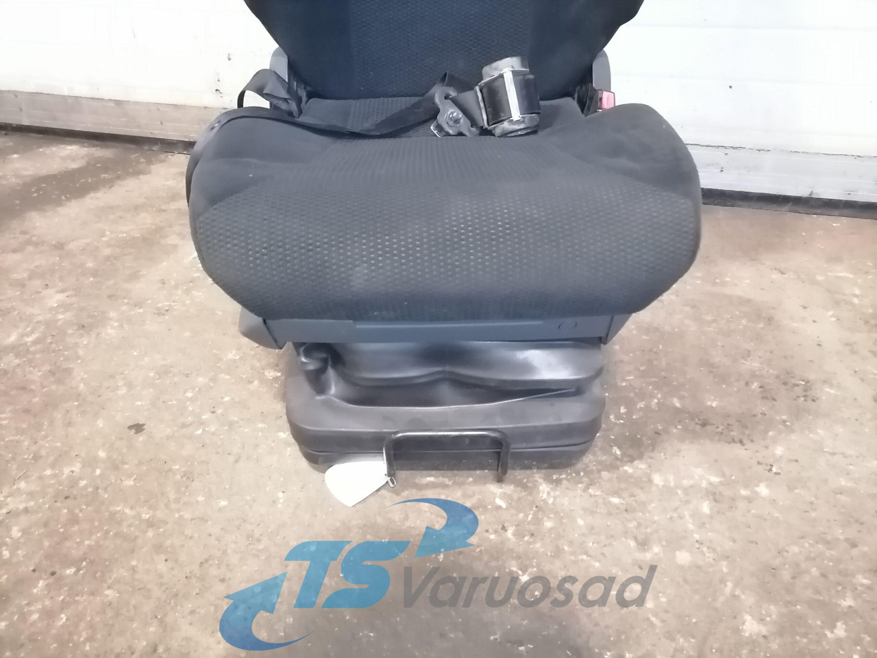 MAN Passenger seat 81623076326 - Zitplaats voor Vrachtwagen: afbeelding 4 MAN Passenger seat 81623076326 - Zitplaats voor Vrachtwagen: afbeelding 4