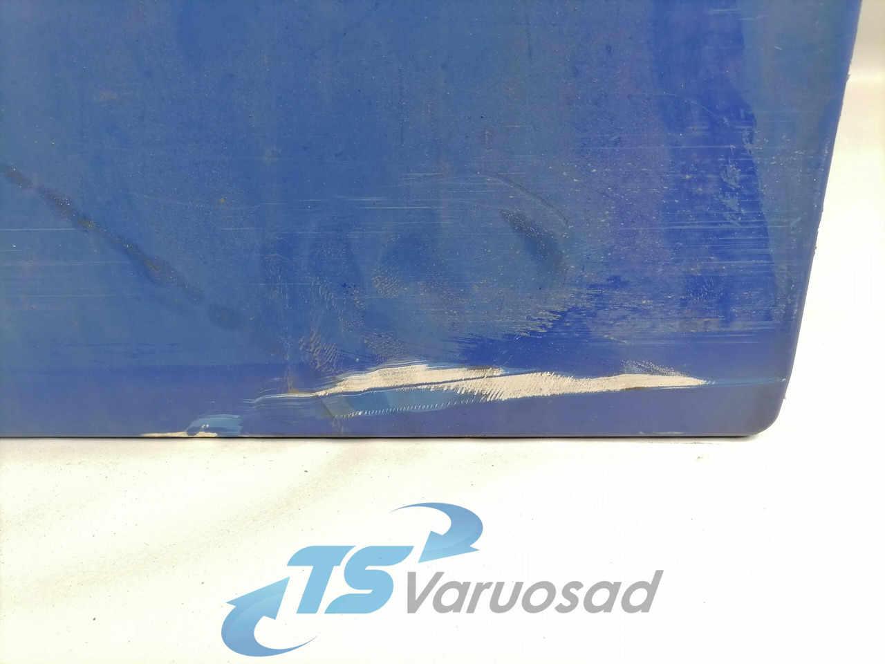 MAN Ukse pikendus, parem 81626100018 - Deur en onderdelen voor Vrachtwagen: afbeelding 4 MAN Ukse pikendus, parem 81626100018 - Deur en onderdelen voor Vrachtwagen: afbeelding 4