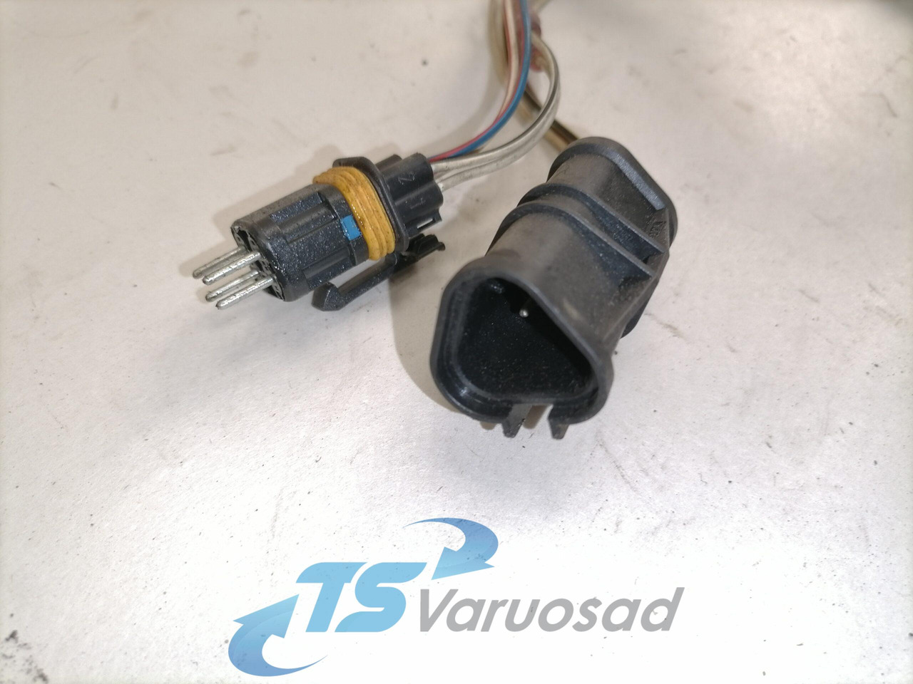 MAN Ukselukk, vasak 81626806121 - Deur en onderdelen voor Vrachtwagen: afbeelding 2 MAN Ukselukk, vasak 81626806121 - Deur en onderdelen voor Vrachtwagen: afbeelding 2