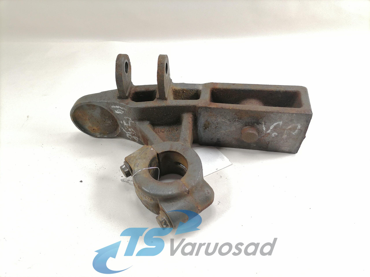 Mercedes-Benz Anti-roll bar bracket A9433232884 - Stabilisatorstang voor Vrachtwagen: afbeelding 1 Mercedes-Benz Anti-roll bar bracket A9433232884 - Stabilisatorstang voor Vrachtwagen: afbeelding 1