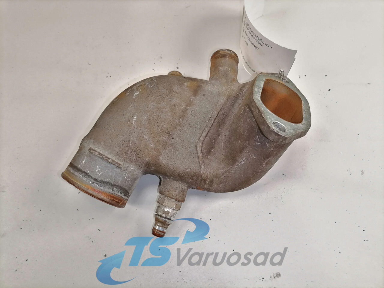 Mercedes-Benz Coolant pipe A9425010407 - Koelsysteem voor Vrachtwagen: afbeelding 3 Mercedes-Benz Coolant pipe A9425010407 - Koelsysteem voor Vrachtwagen: afbeelding 3