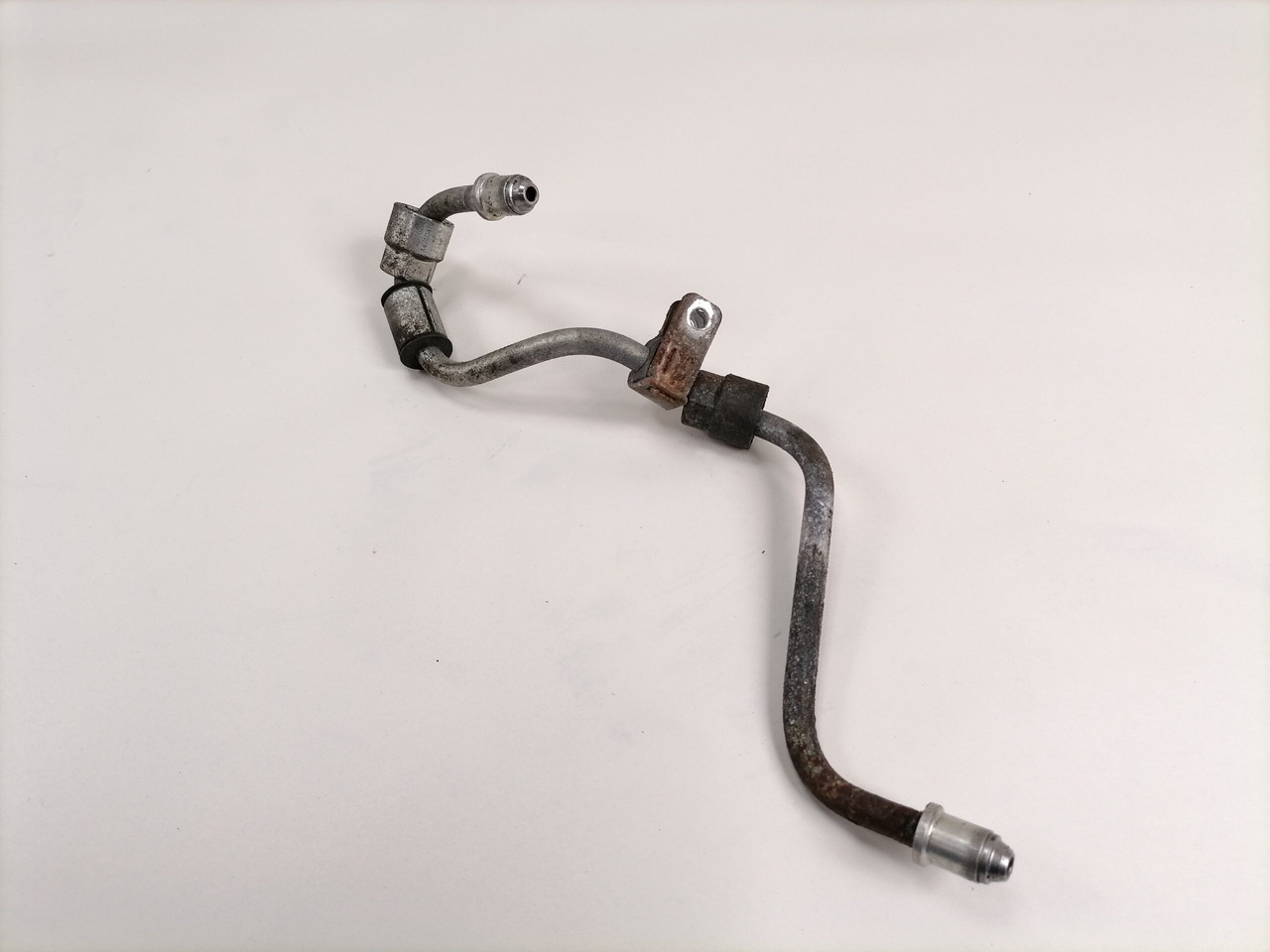 Mercedes-Benz Fuel pipe A4710780010 - Brandstofsysteem voor Vrachtwagen: afbeelding 2 Mercedes-Benz Fuel pipe A4710780010 - Brandstofsysteem voor Vrachtwagen: afbeelding 2