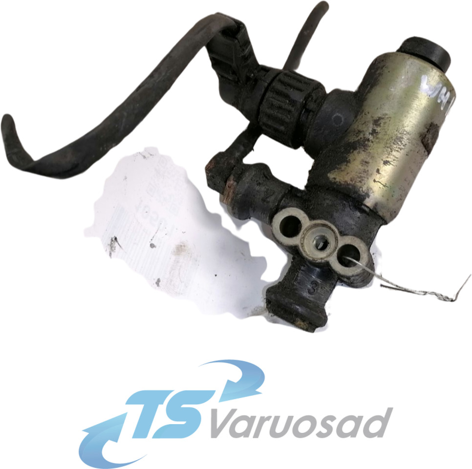 Mercedes-Benz Solenoid valve 0059971236 - Remventiel voor Vrachtwagen: afbeelding 1 Mercedes-Benz Solenoid valve 0059971236 - Remventiel voor Vrachtwagen: afbeelding 1