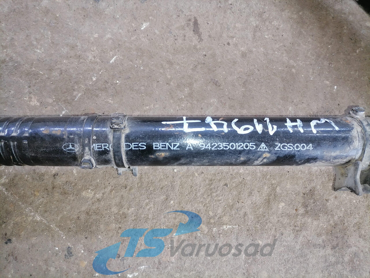 Mercedes-Benz V- rod A9423501205 - As en onderdelen voor Vrachtwagen: afbeelding 2 Mercedes-Benz V- rod A9423501205 - As en onderdelen voor Vrachtwagen: afbeelding 2