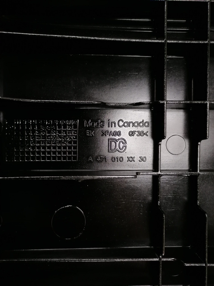 Mercedes-Benz Valve cover A4710101730 - Cilinderkop voor Vrachtwagen: afbeelding 4 Mercedes-Benz Valve cover A4710101730 - Cilinderkop voor Vrachtwagen: afbeelding 4