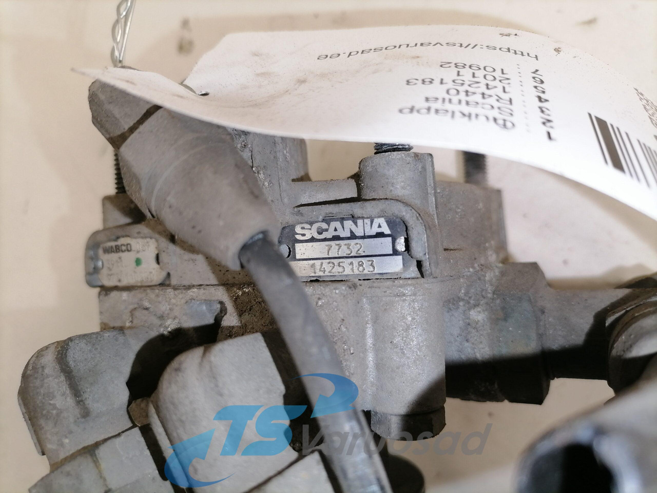 Scania Air pressure control valve 1425183 - Remventiel voor Vrachtwagen: afbeelding 2 Scania Air pressure control valve 1425183 - Remventiel voor Vrachtwagen: afbeelding 2