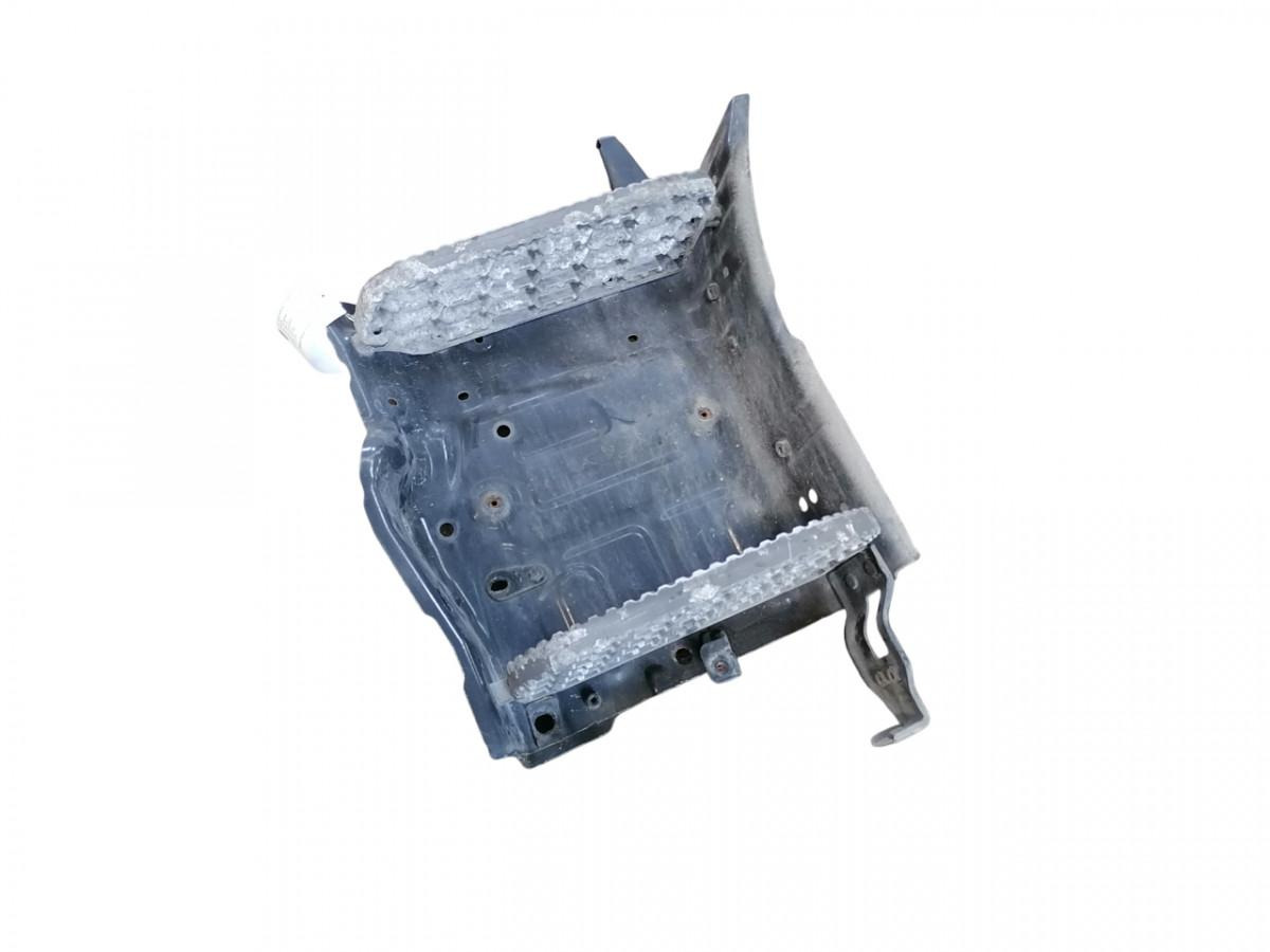 Scania Astmelaua u-plekk, vasak 2553994 - Treeplank voor Vrachtwagen: afbeelding 1 Scania Astmelaua u-plekk, vasak 2553994 - Treeplank voor Vrachtwagen: afbeelding 1