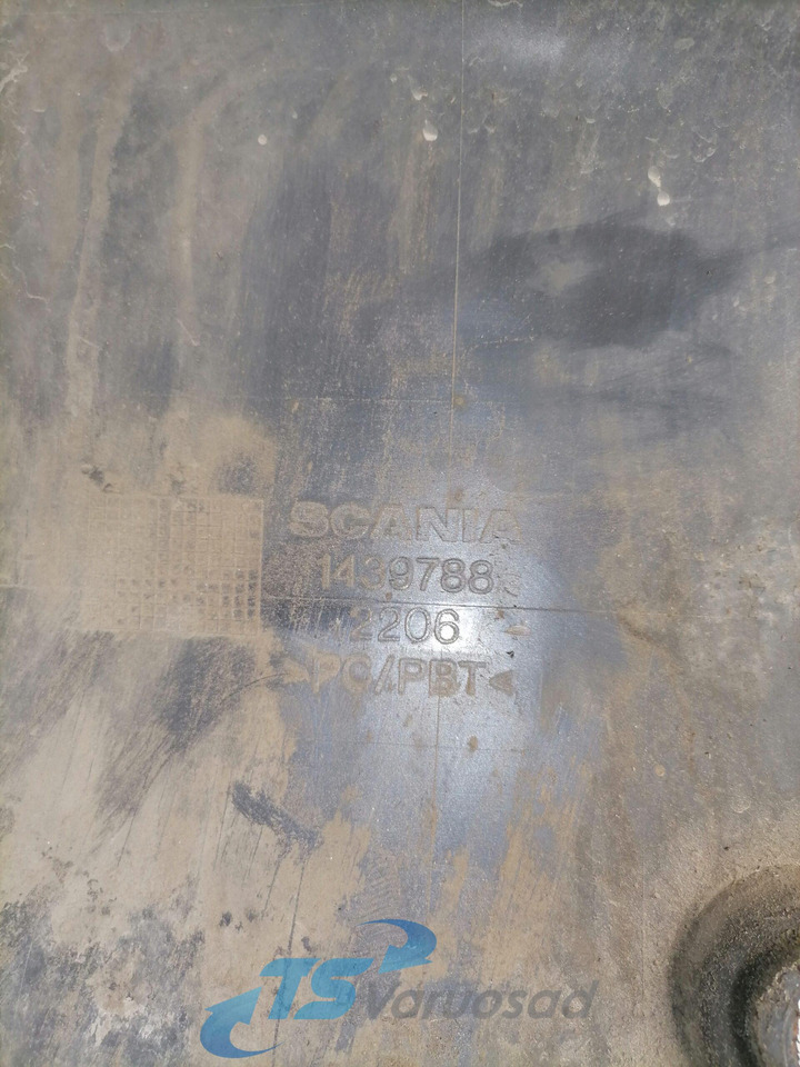 Scania Bumper cover 1439788 - Bumperhoek voor Vrachtwagen: afbeelding 3 Scania Bumper cover 1439788 - Bumperhoek voor Vrachtwagen: afbeelding 3