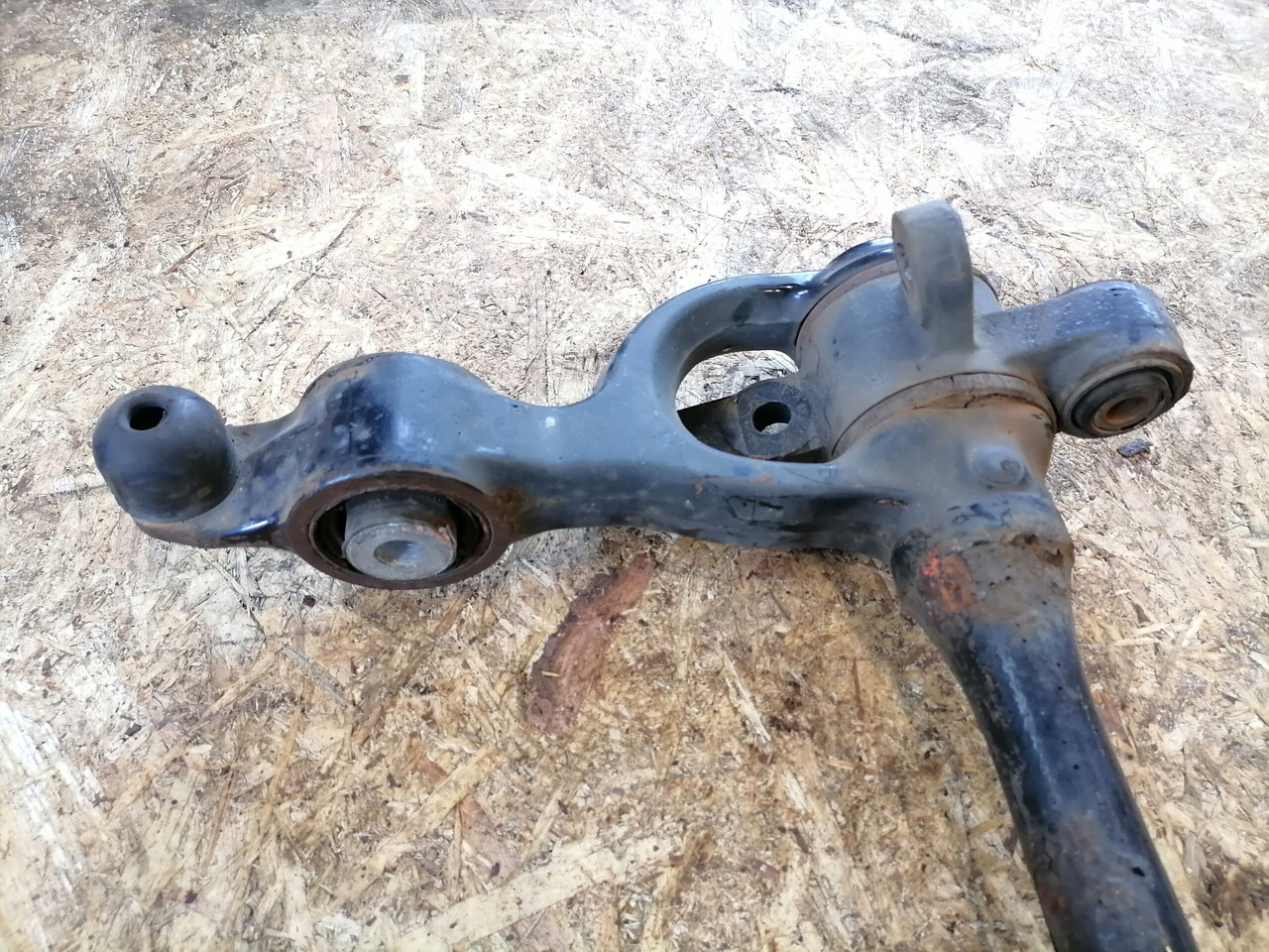 Scania Cab anti-roll bar 1885873 - Cabinevering voor Vrachtwagen: afbeelding 5 Scania Cab anti-roll bar 1885873 - Cabinevering voor Vrachtwagen: afbeelding 5