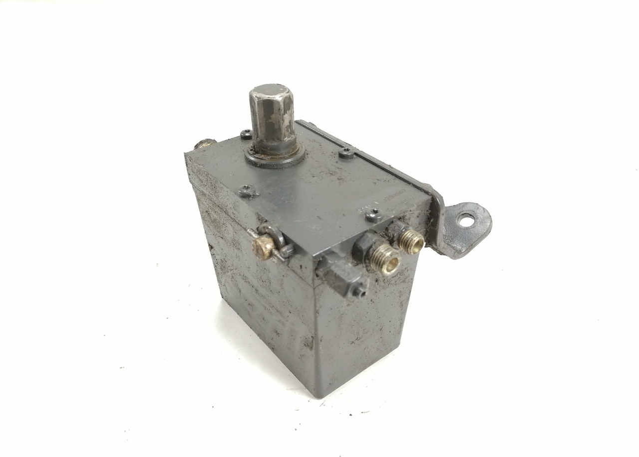 Scania Cab tilting pump 1794907 - Cabinevering voor Vrachtwagen: afbeelding 1 Scania Cab tilting pump 1794907 - Cabinevering voor Vrachtwagen: afbeelding 1