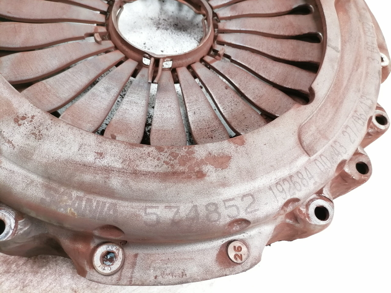 Scania Clutch cover 574852 - Koppeling en onderdelen voor Vrachtwagen: afbeelding 4 Scania Clutch cover 574852 - Koppeling en onderdelen voor Vrachtwagen: afbeelding 4