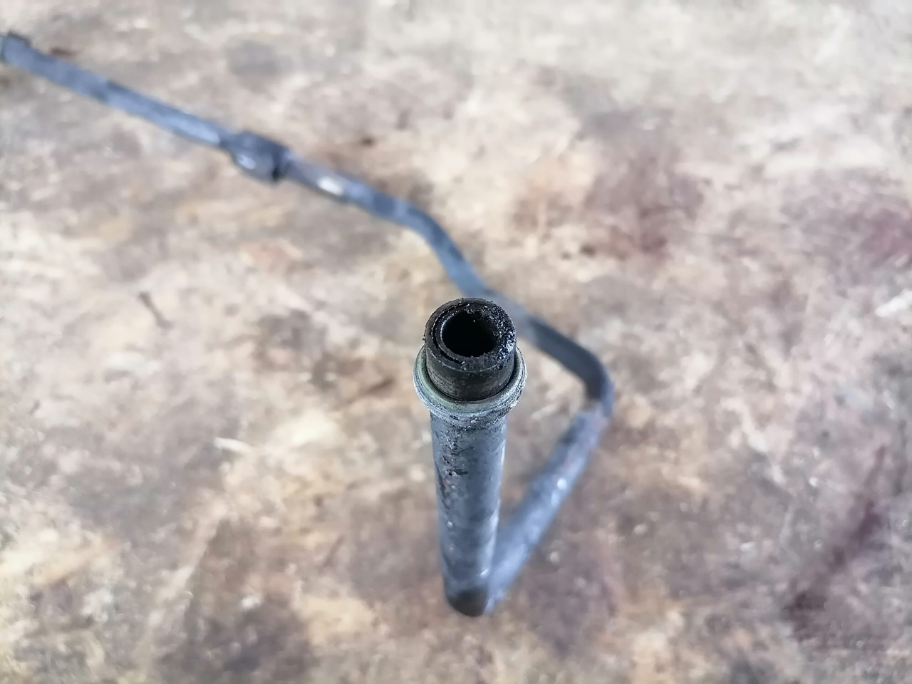 Scania Compressor air pipe 1863947 - Compressor voor Vrachtwagen: afbeelding 3 Scania Compressor air pipe 1863947 - Compressor voor Vrachtwagen: afbeelding 3