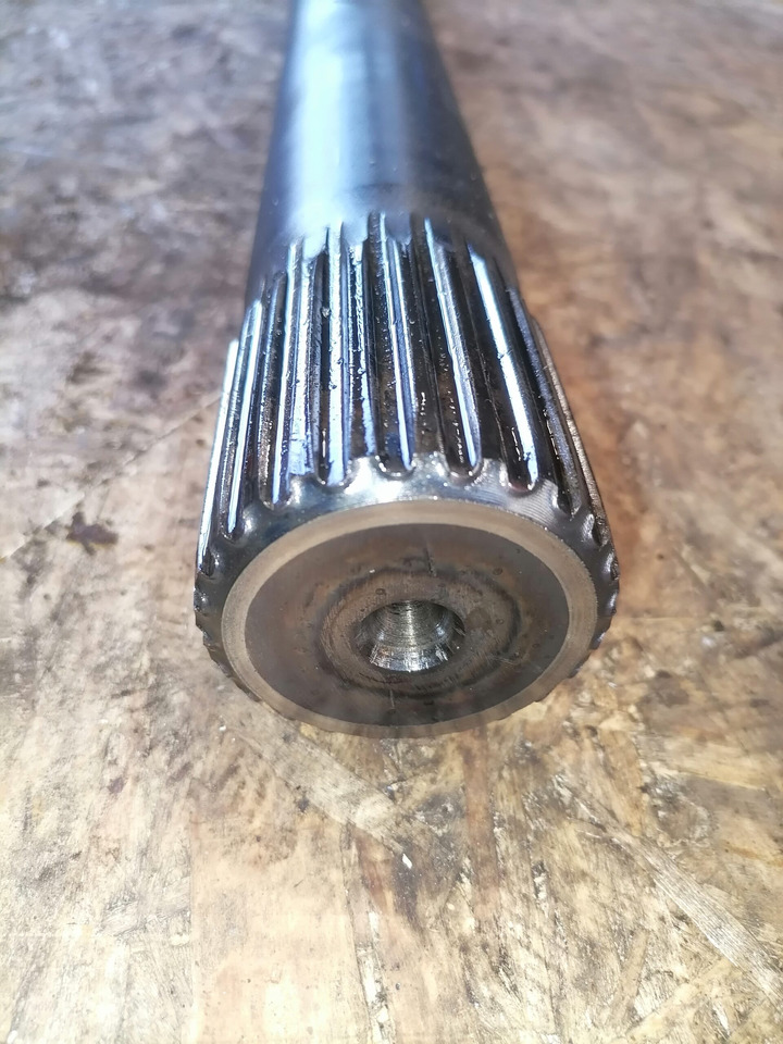Scania Drive shaft 1761195 - Aandrijfas voor Vrachtwagen: afbeelding 4 Scania Drive shaft 1761195 - Aandrijfas voor Vrachtwagen: afbeelding 4