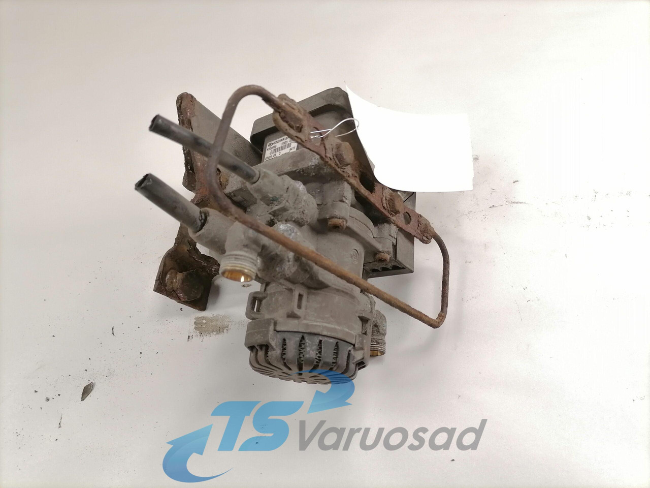 Scania EBS brake valve 1857012 - Remventiel voor Vrachtwagen: afbeelding 2 Scania EBS brake valve 1857012 - Remventiel voor Vrachtwagen: afbeelding 2