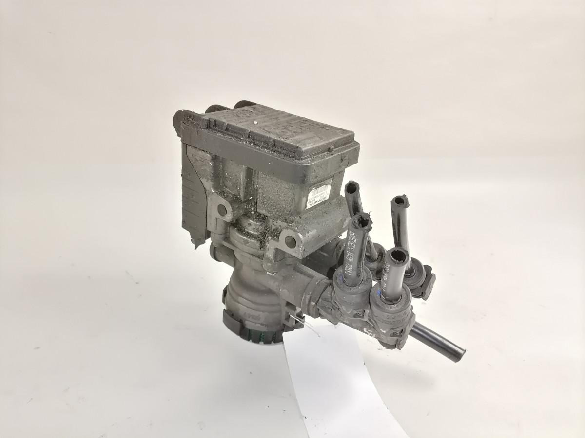 Scania EBS brake valve 2653379 - Remventiel voor Vrachtwagen: afbeelding 2 Scania EBS brake valve 2653379 - Remventiel voor Vrachtwagen: afbeelding 2