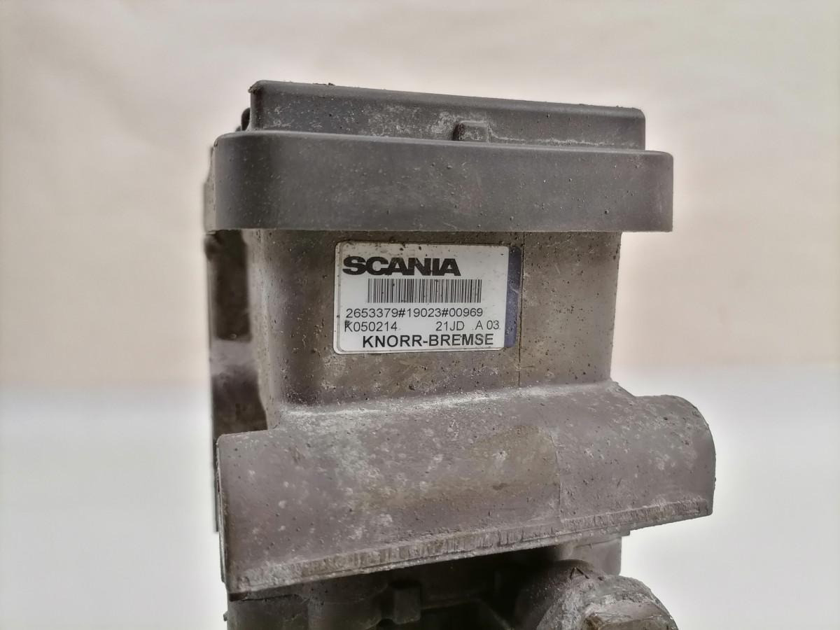 Scania EBS brake valve 2653379 - Remventiel voor Vrachtwagen: afbeelding 4 Scania EBS brake valve 2653379 - Remventiel voor Vrachtwagen: afbeelding 4