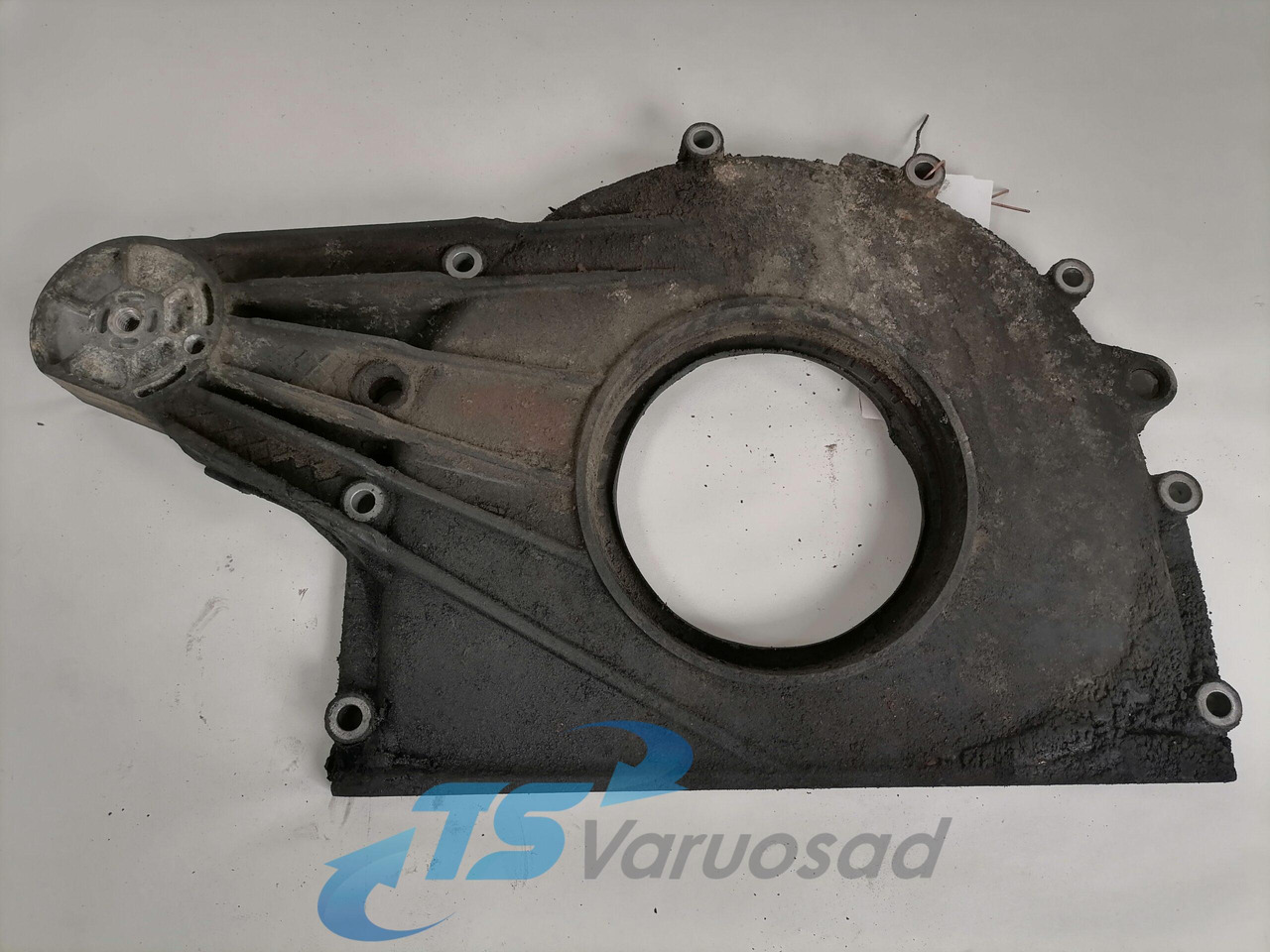 Scania Engine front cover 1892679 - Motor en onderdelen voor Vrachtwagen: afbeelding 1 Scania Engine front cover 1892679 - Motor en onderdelen voor Vrachtwagen: afbeelding 1