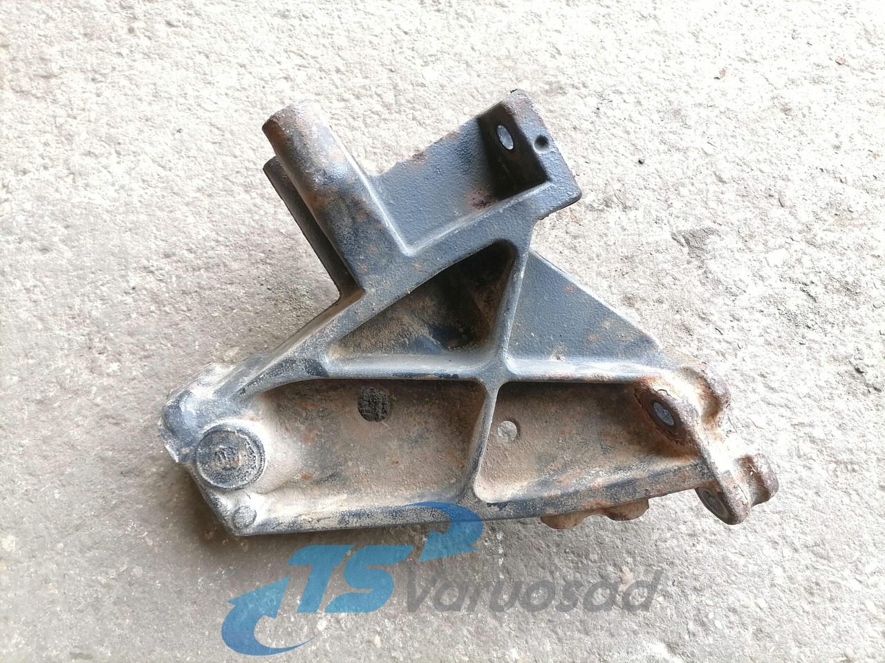 Scania Front bumper carrier 1431602 - Bumper voor Vrachtwagen: afbeelding 3 Scania Front bumper carrier 1431602 - Bumper voor Vrachtwagen: afbeelding 3
