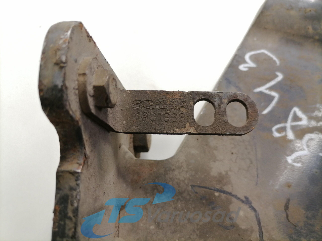 Scania Front bumper carrier 1802167 - Bumper voor Vrachtwagen: afbeelding 2 Scania Front bumper carrier 1802167 - Bumper voor Vrachtwagen: afbeelding 2