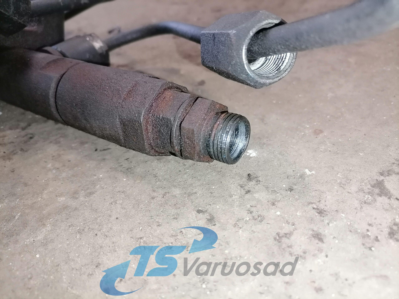 Scania Fuel mainfold 2130085 - Brandstofsysteem voor Vrachtwagen: afbeelding 3 Scania Fuel mainfold 2130085 - Brandstofsysteem voor Vrachtwagen: afbeelding 3