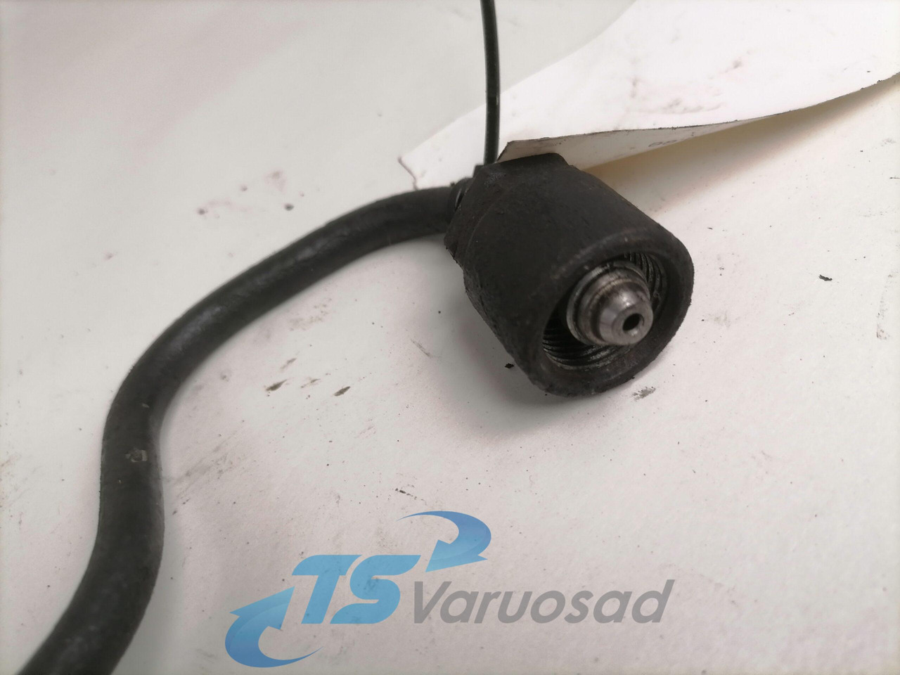 Scania Fuel pipe 1860539 - Brandstofsysteem voor Vrachtwagen: afbeelding 2 Scania Fuel pipe 1860539 - Brandstofsysteem voor Vrachtwagen: afbeelding 2