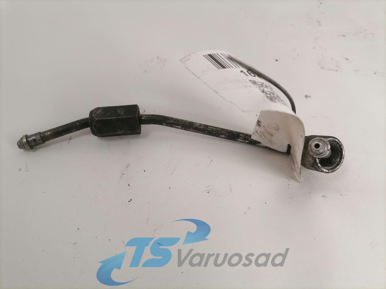 Scania Fuel pipe 1860541 - Brandstofsysteem voor Vrachtwagen: afbeelding 1 Scania Fuel pipe 1860541 - Brandstofsysteem voor Vrachtwagen: afbeelding 1